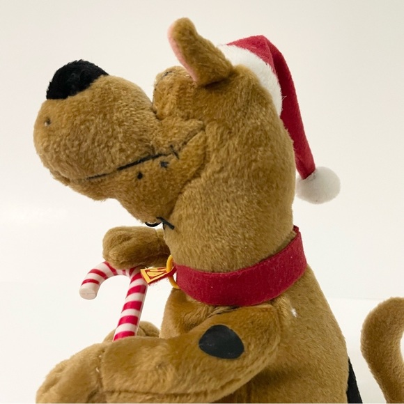 Gemmy Scooby Doo Christmas Dog Plush Singing Dancing Candy Cane Santa Hat - Picture 6 of 17